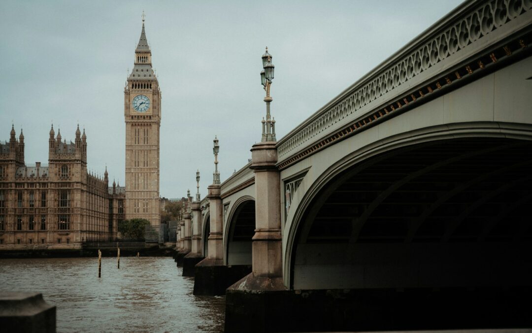 A large clock tower towering over a city